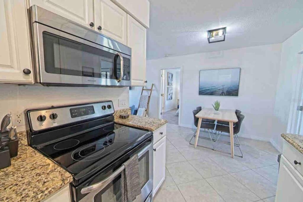 Shamrock Park, Legacy Trail And Manasota Key! Villa Venice Bagian luar foto